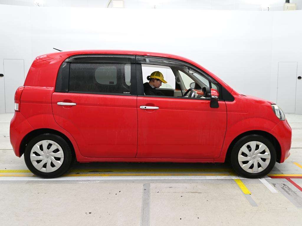 TOYOTA PORTE
