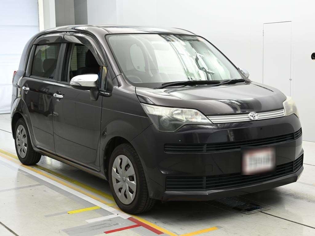 TOYOTA SPADE