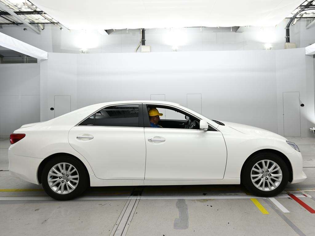 TOYOTA MARK X