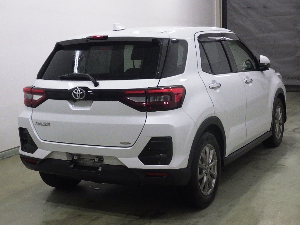 TOYOTA RAIZE