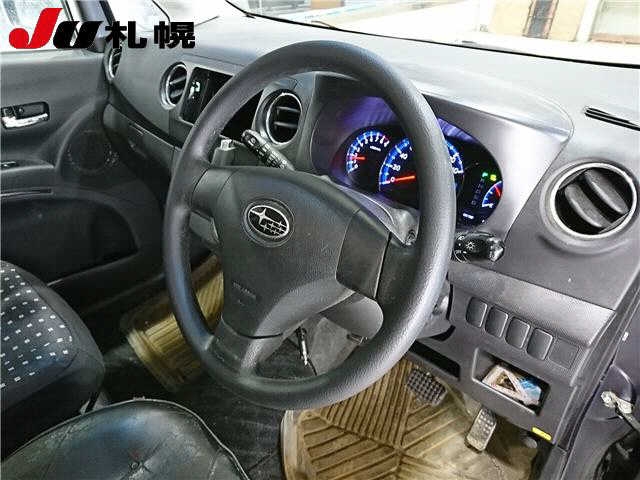 SUBARU LUCRA