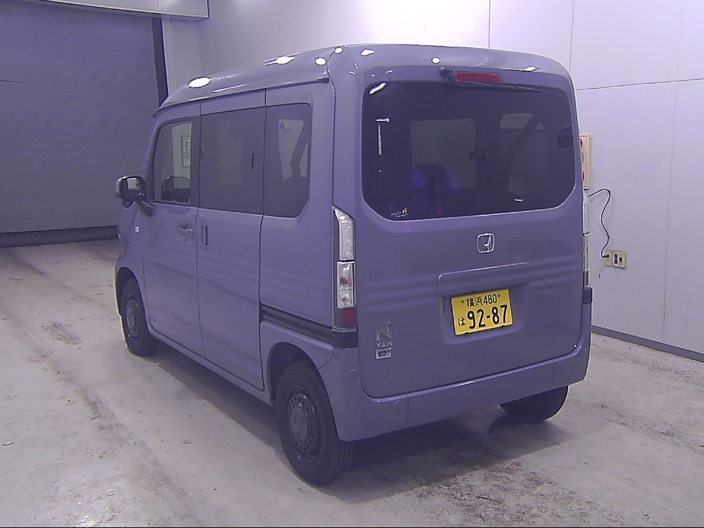HONDA N-VAN
