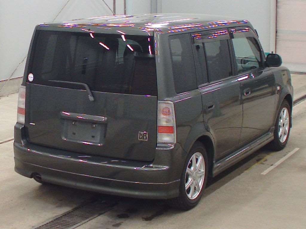 TOYOTA BB