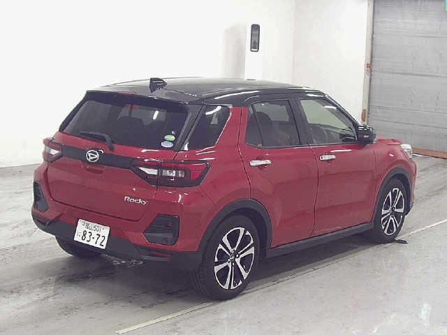 DAIHATSU ROCKY