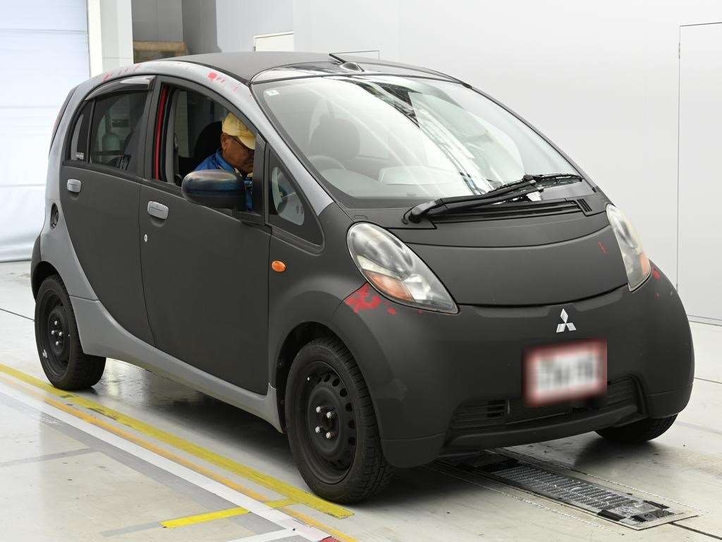MITSUBISHI I