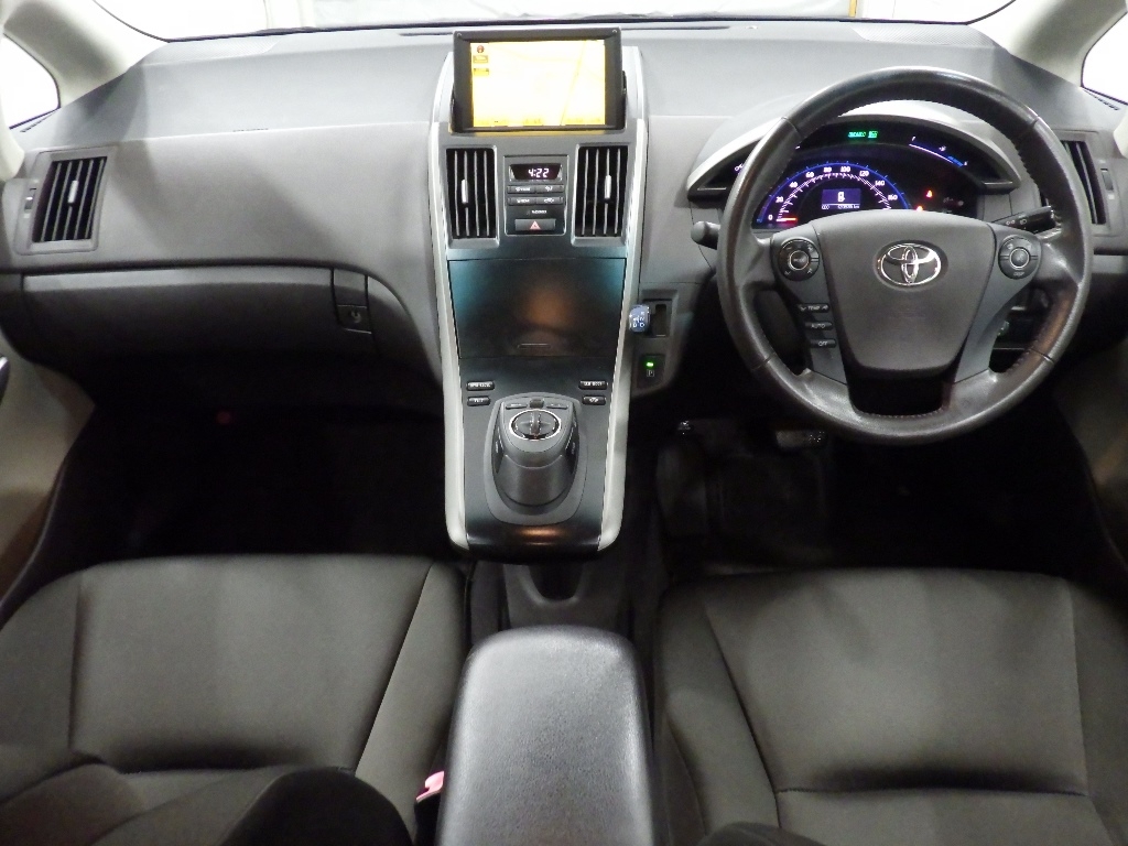 TOYOTA SAI