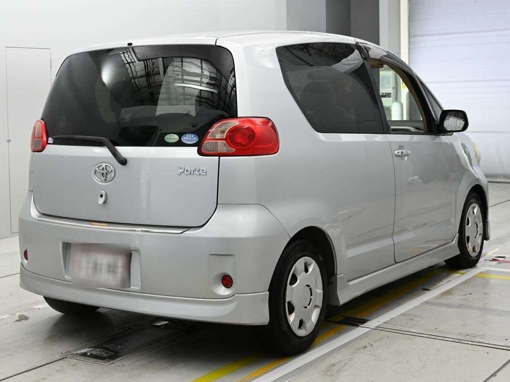 TOYOTA PORTE