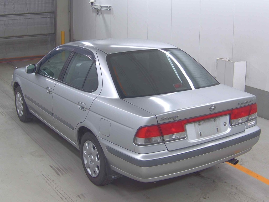NISSAN SUNNY