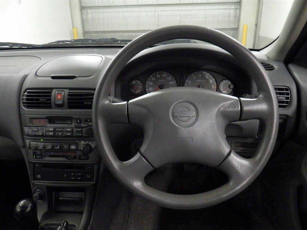 NISSAN SUNNY