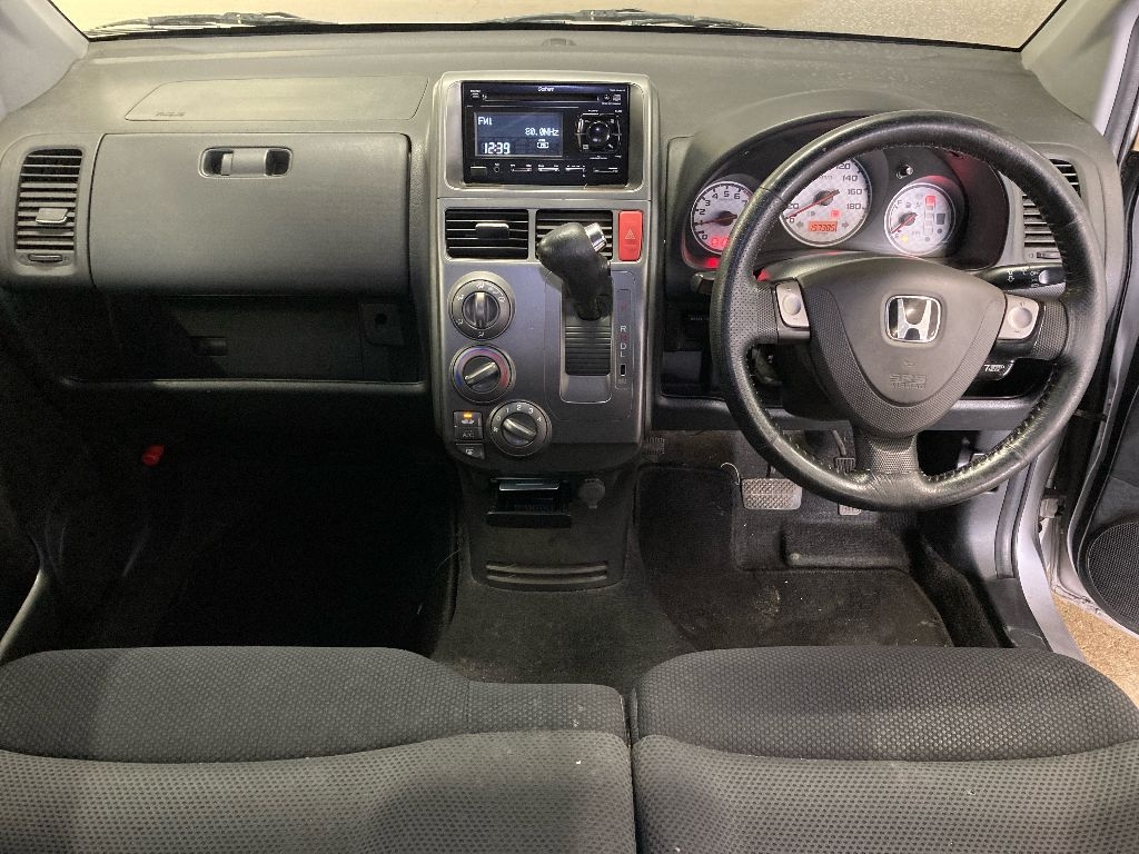 HONDA MOBILIO SPIKE