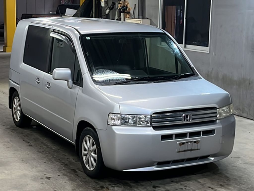 HONDA MOBILIO SPIKE
