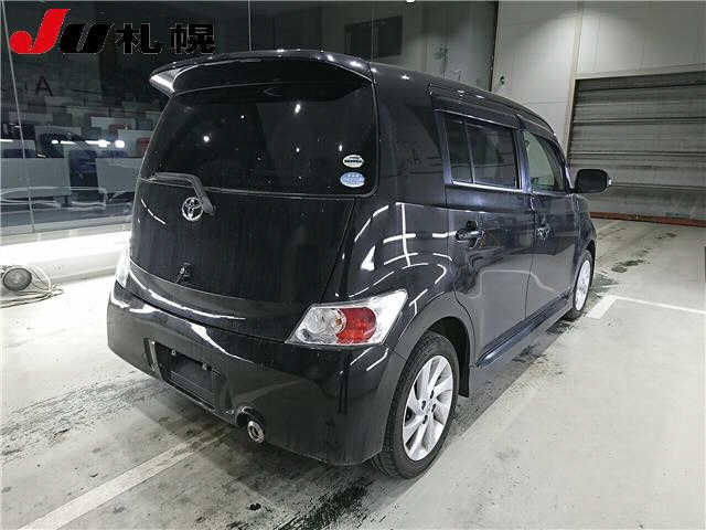 TOYOTA BB