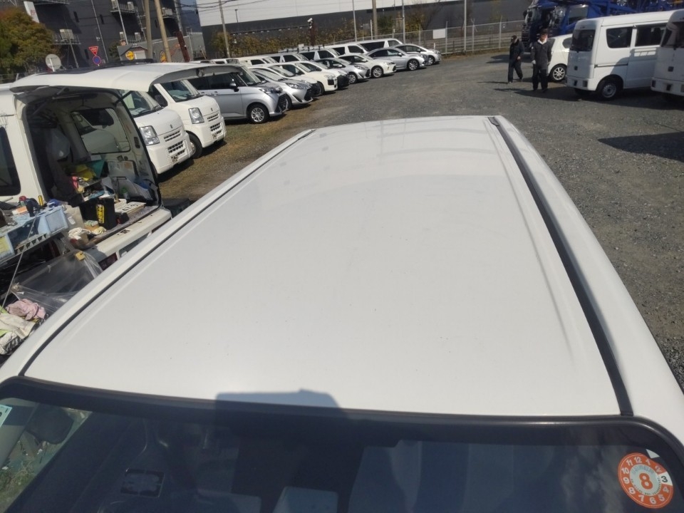 MAZDA FAMILIA