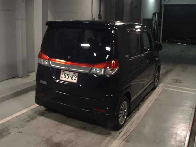 MITSUBISHI DELICA D:2