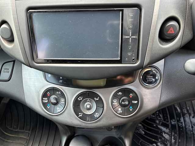 TOYOTA VANGUARD