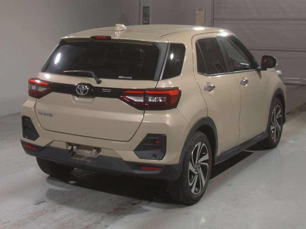 TOYOTA RAIZE