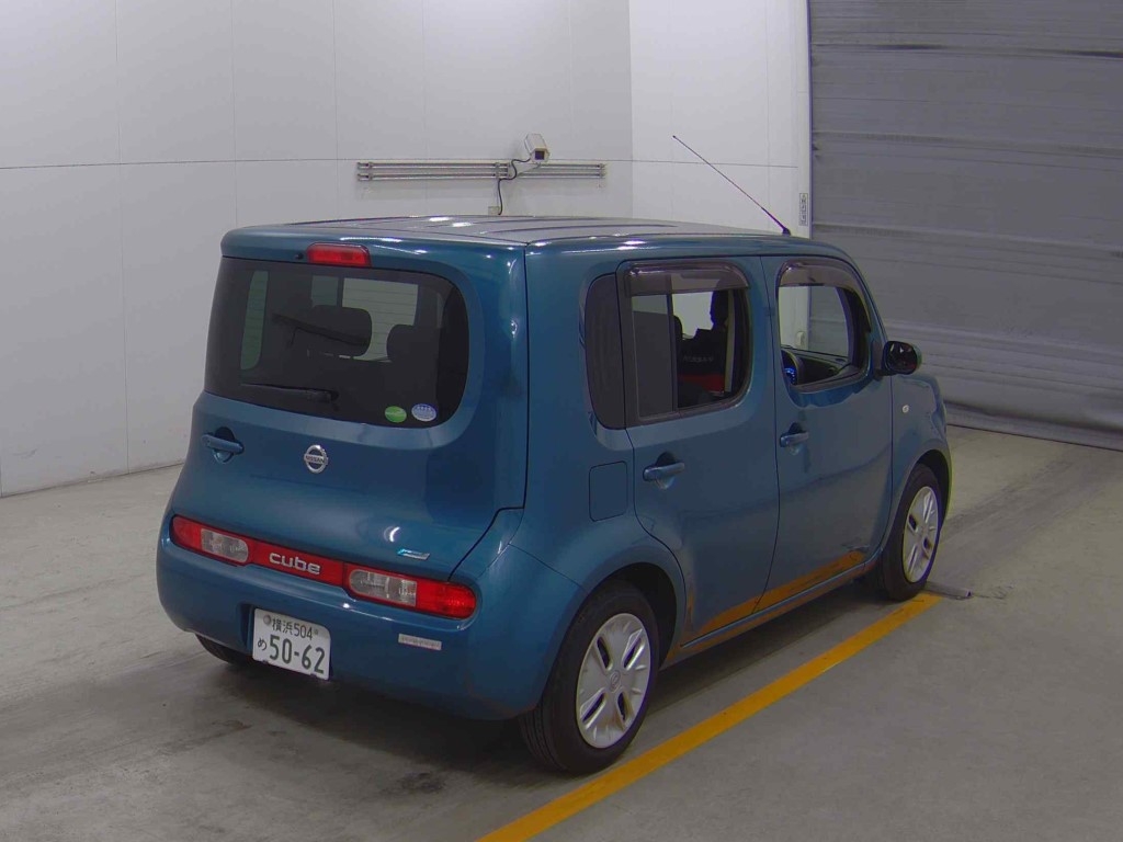 NISSAN CUBE