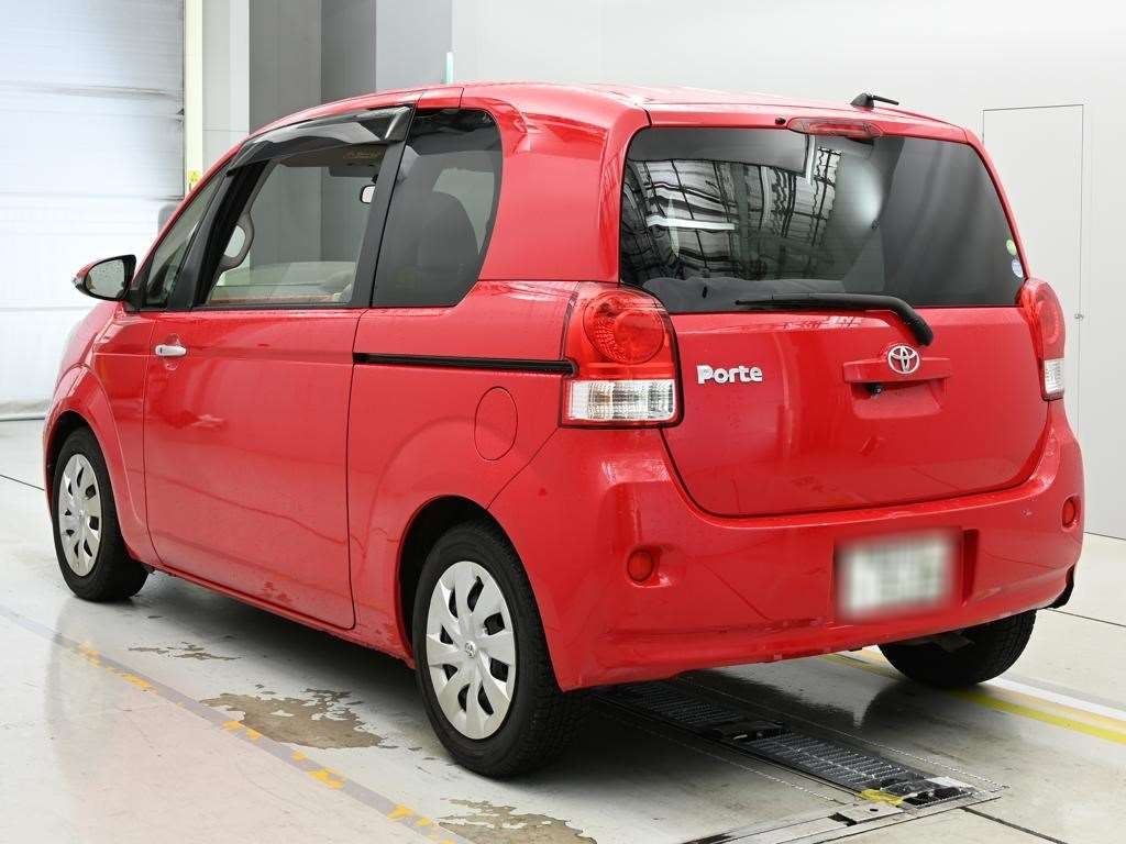 TOYOTA PORTE