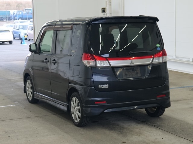 MITSUBISHI DELICA D:2