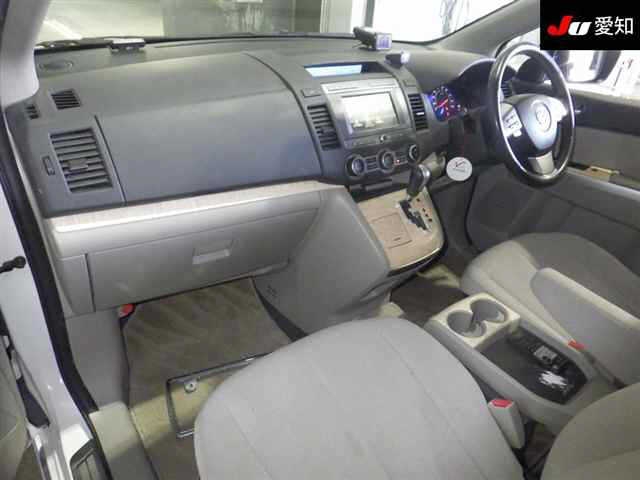 MAZDA MPV