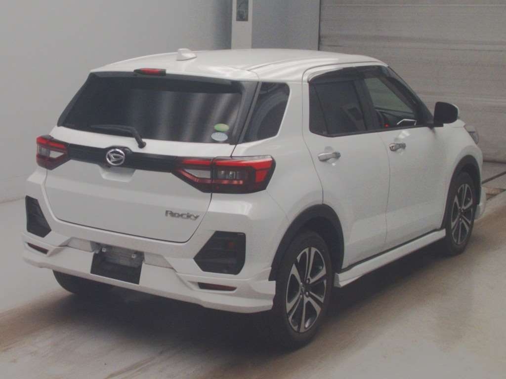 DAIHATSU ROCKY