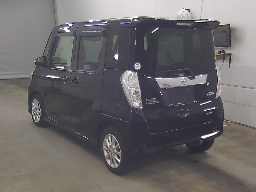 NISSAN DAYZ ROOX