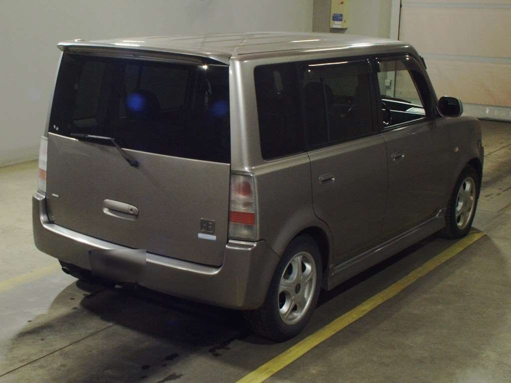 TOYOTA BB