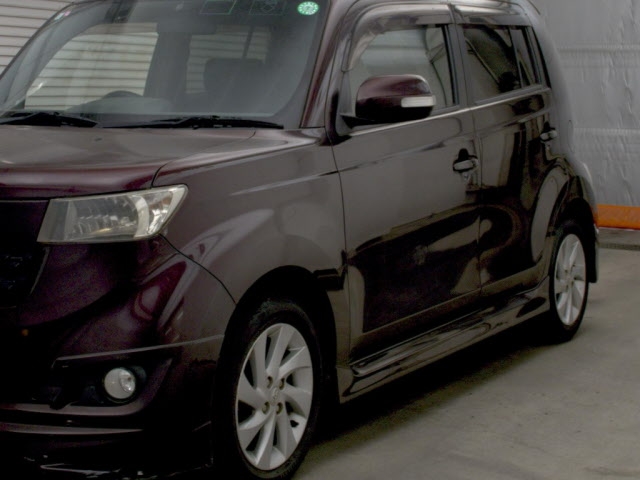 TOYOTA BB