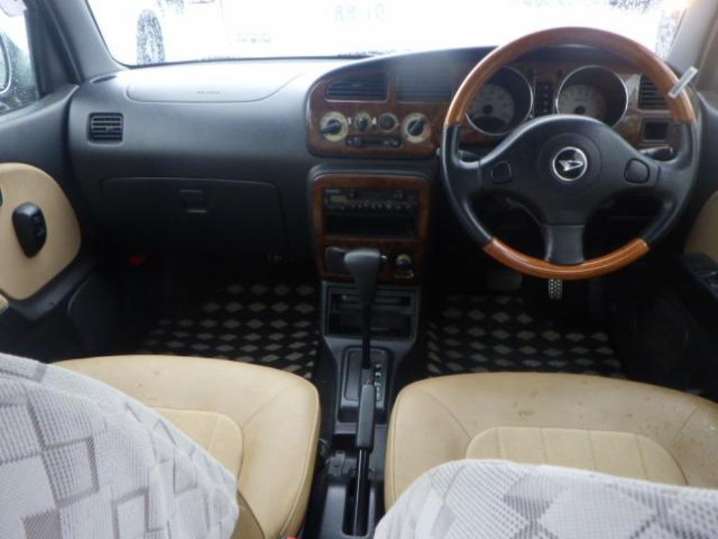DAIHATSU MIRA GINO