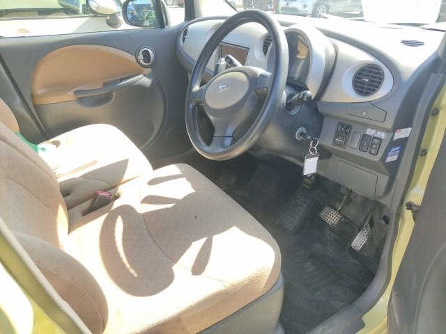 DAIHATSU MOVE LATTE