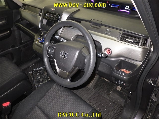 HONDA FREED+