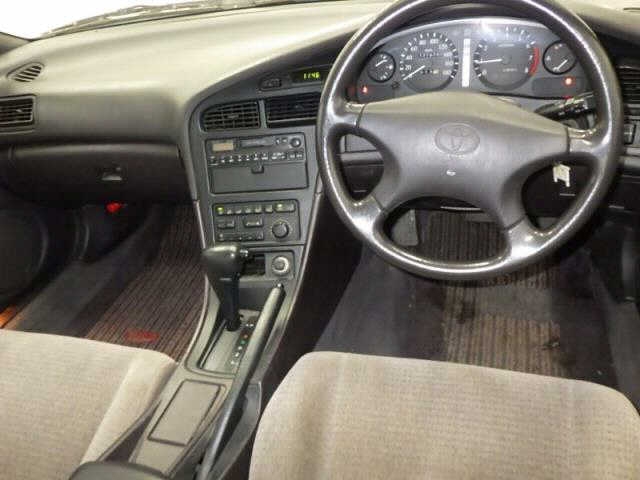 TOYOTA CARINA ED