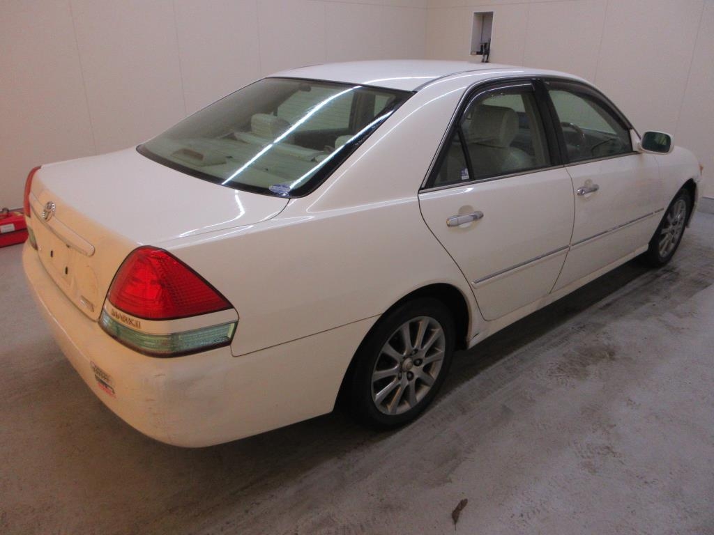 TOYOTA MARK II