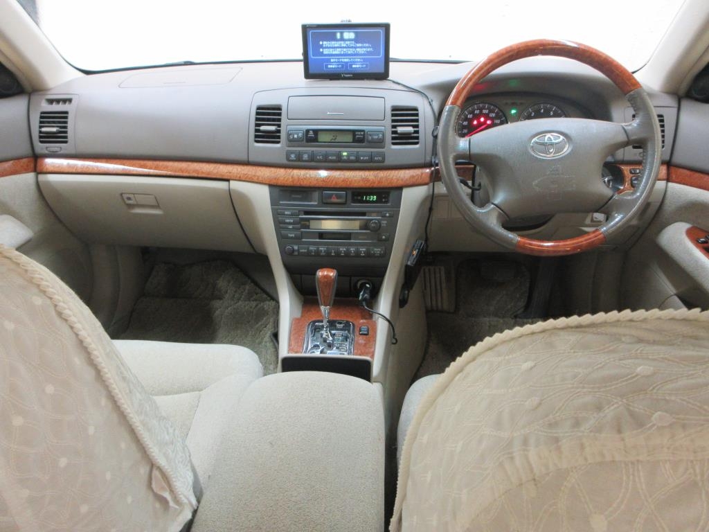 TOYOTA MARK II