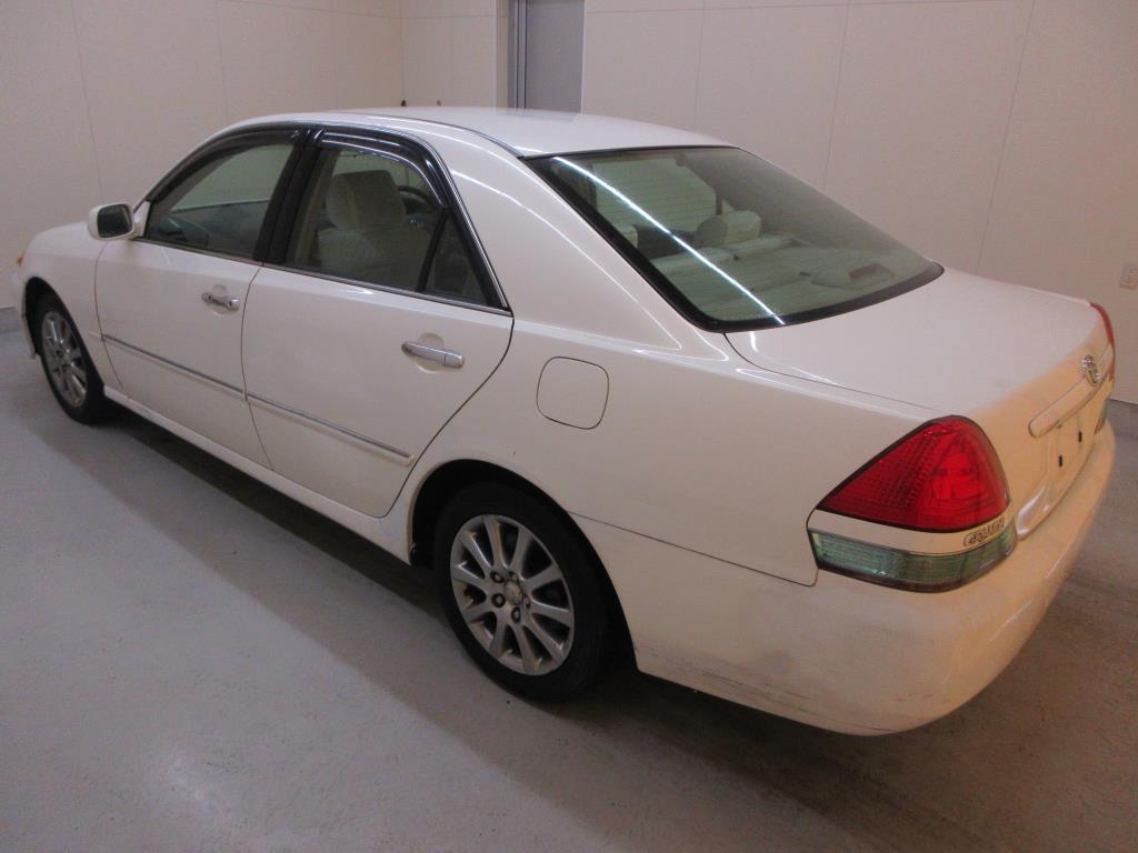 TOYOTA MARK II