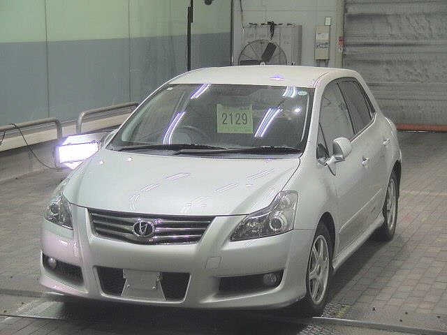 TOYOTA BLADE