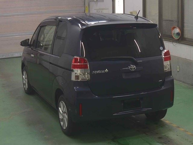 TOYOTA SPADE