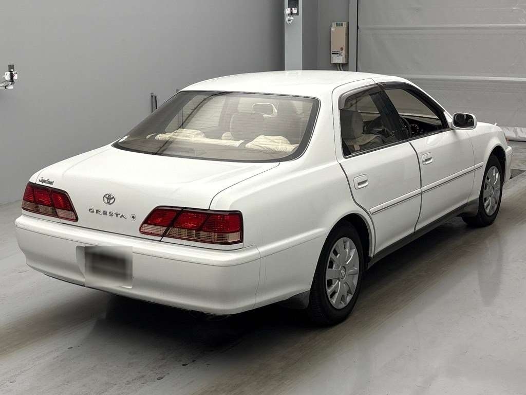 TOYOTA CRESTA