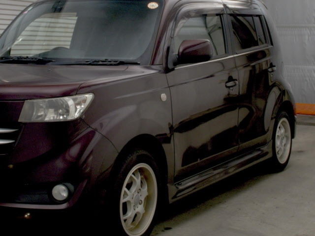 TOYOTA BB