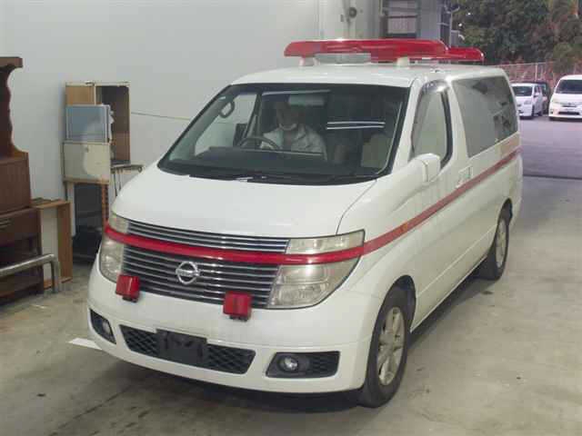NISSAN ELGRAND