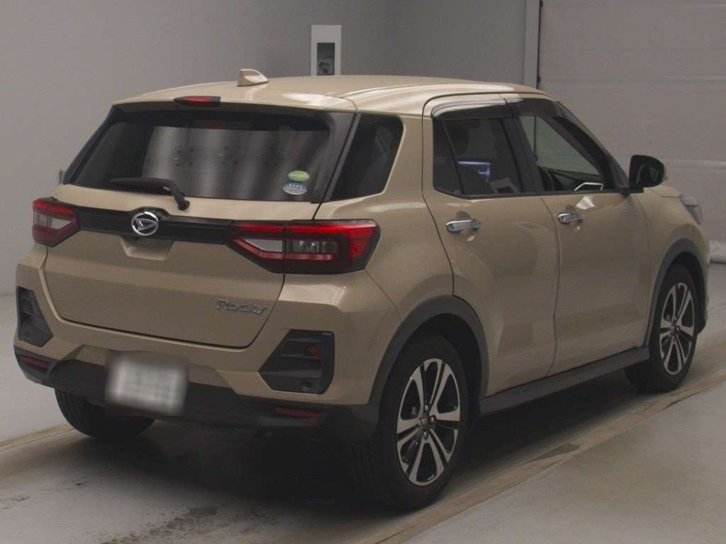 DAIHATSU ROCKY