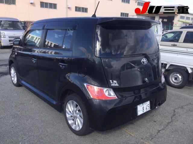 TOYOTA BB