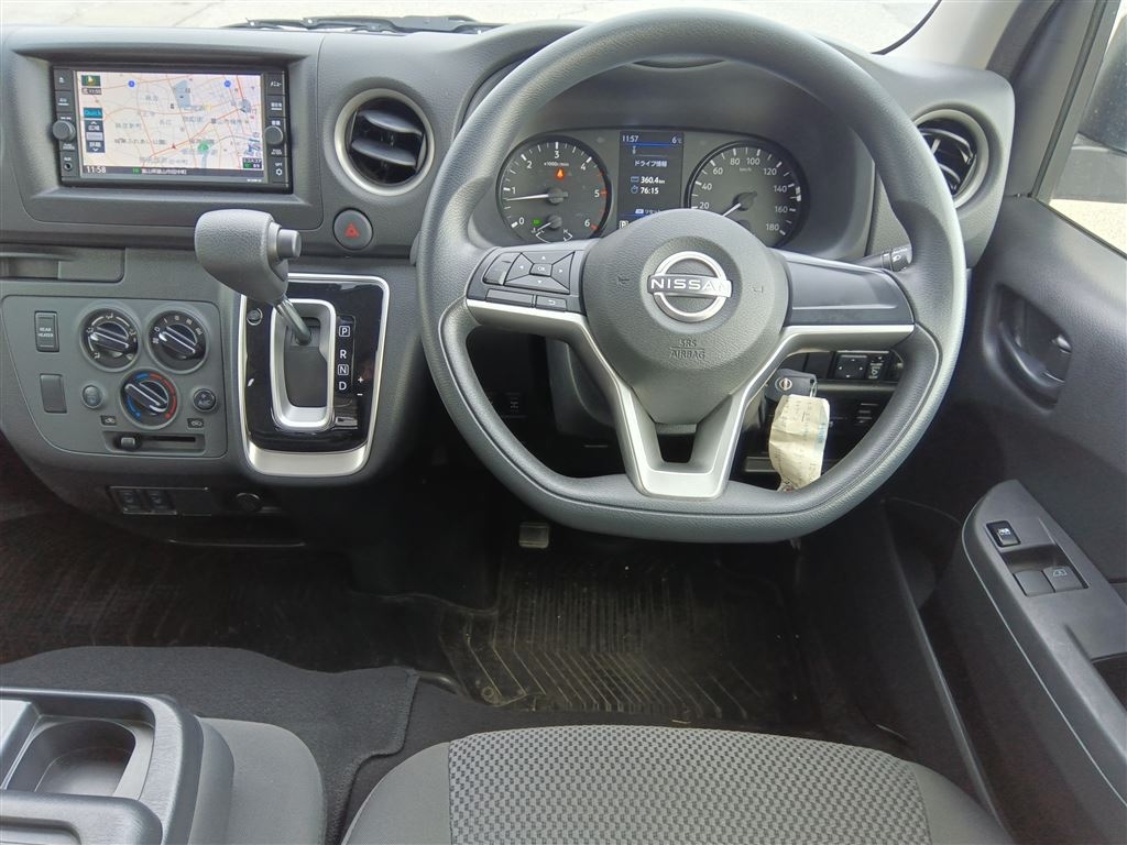NISSAN CARAVAN