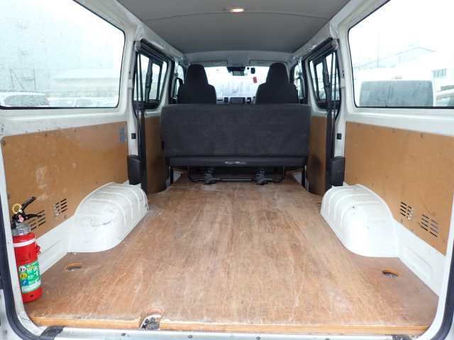 TOYOTA REGIUS ACE