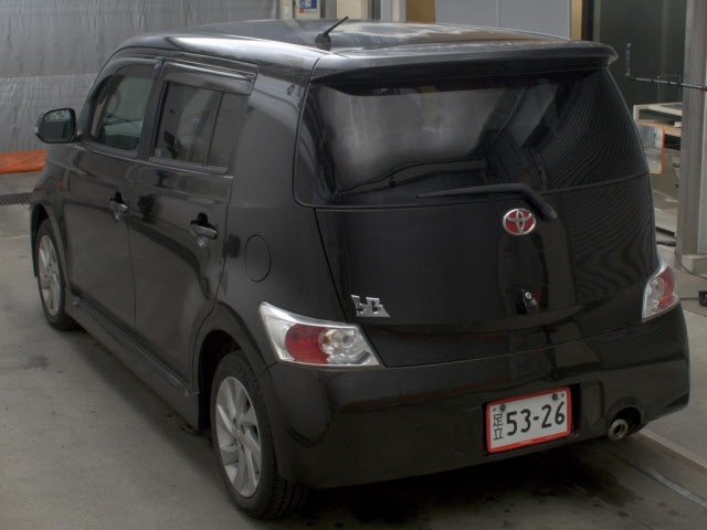 TOYOTA BB
