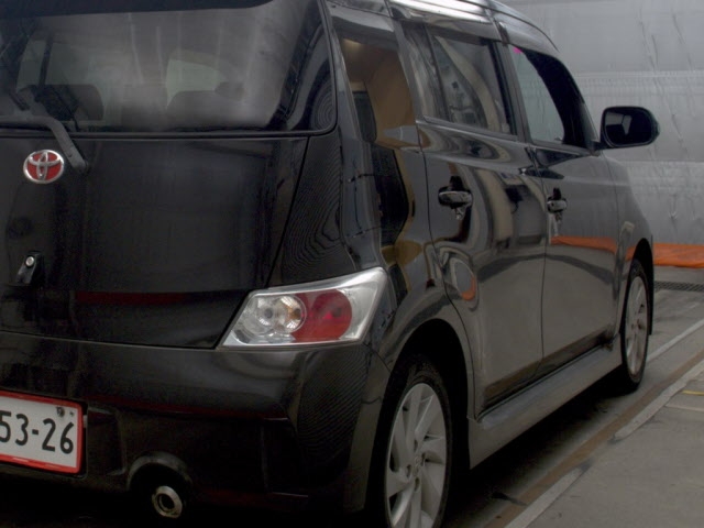 TOYOTA BB