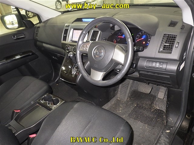 MAZDA MPV