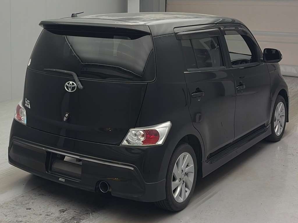 TOYOTA BB