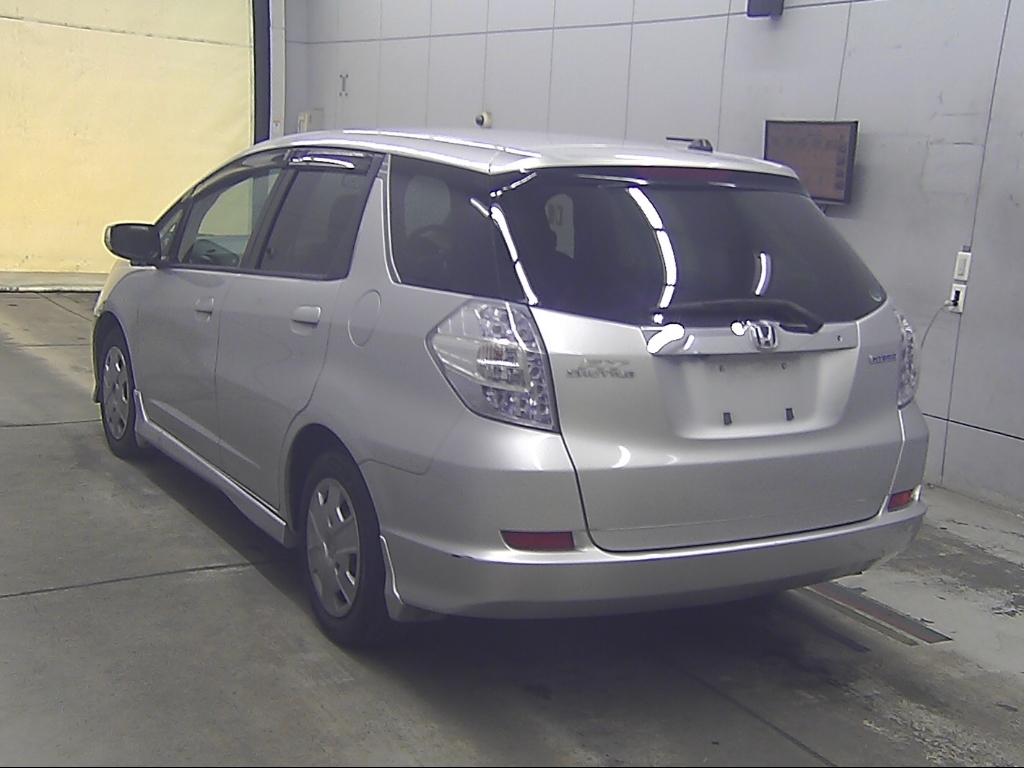 HONDA FIT SHUTTLE