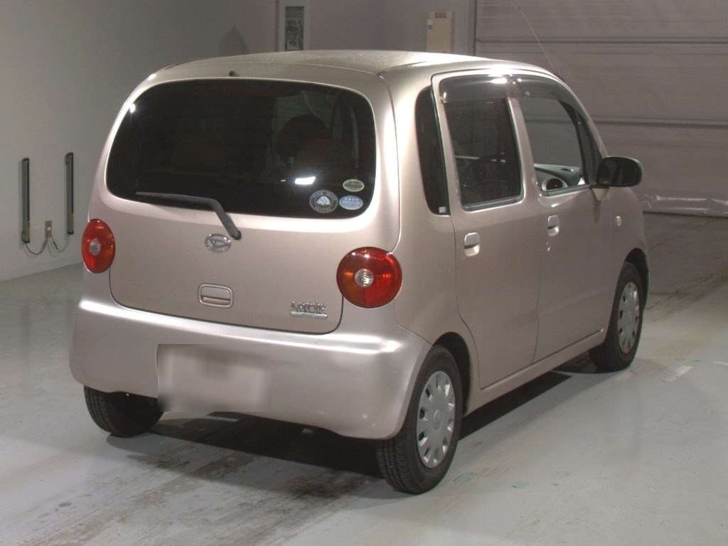 DAIHATSU MOVE LATTE